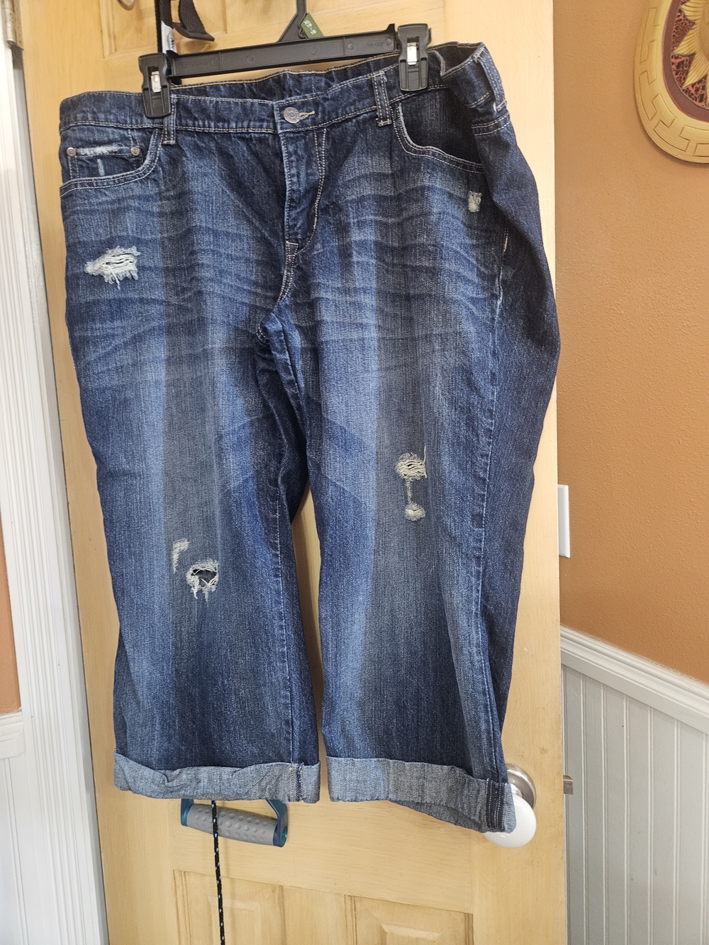 Old Navy Dark Blue Cropped Denim Jeans